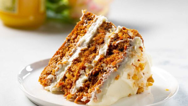 ALPHA CARROT CAKE (8pcs/1.1kg)
